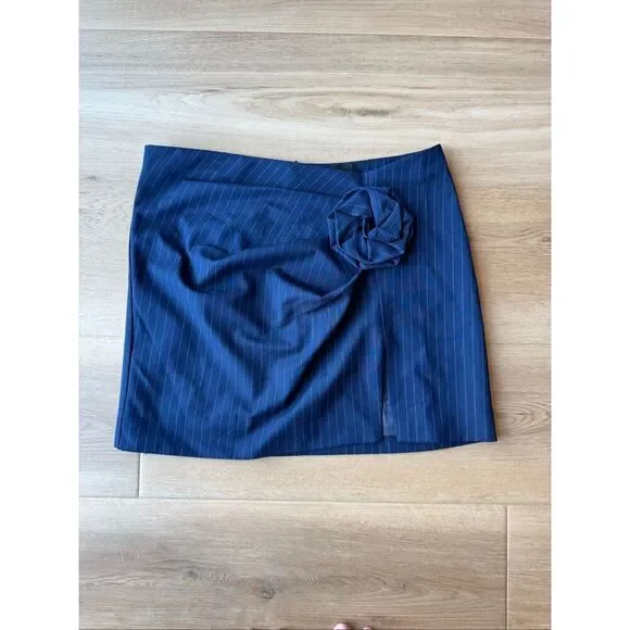 NWT Bardot Layton Navy Pinstripe Mini Skirt XL 10 Rosette Wrap Office Siren Luxe - Picture 2 of 4